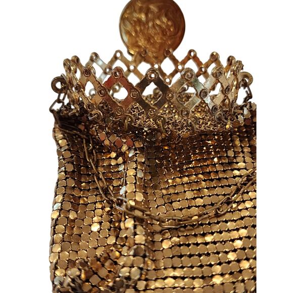 Antique 1930s Gold Chain Maille Mesh Evening Bag Art Deco Cocktail Floral Cap - Picture 6 of 9